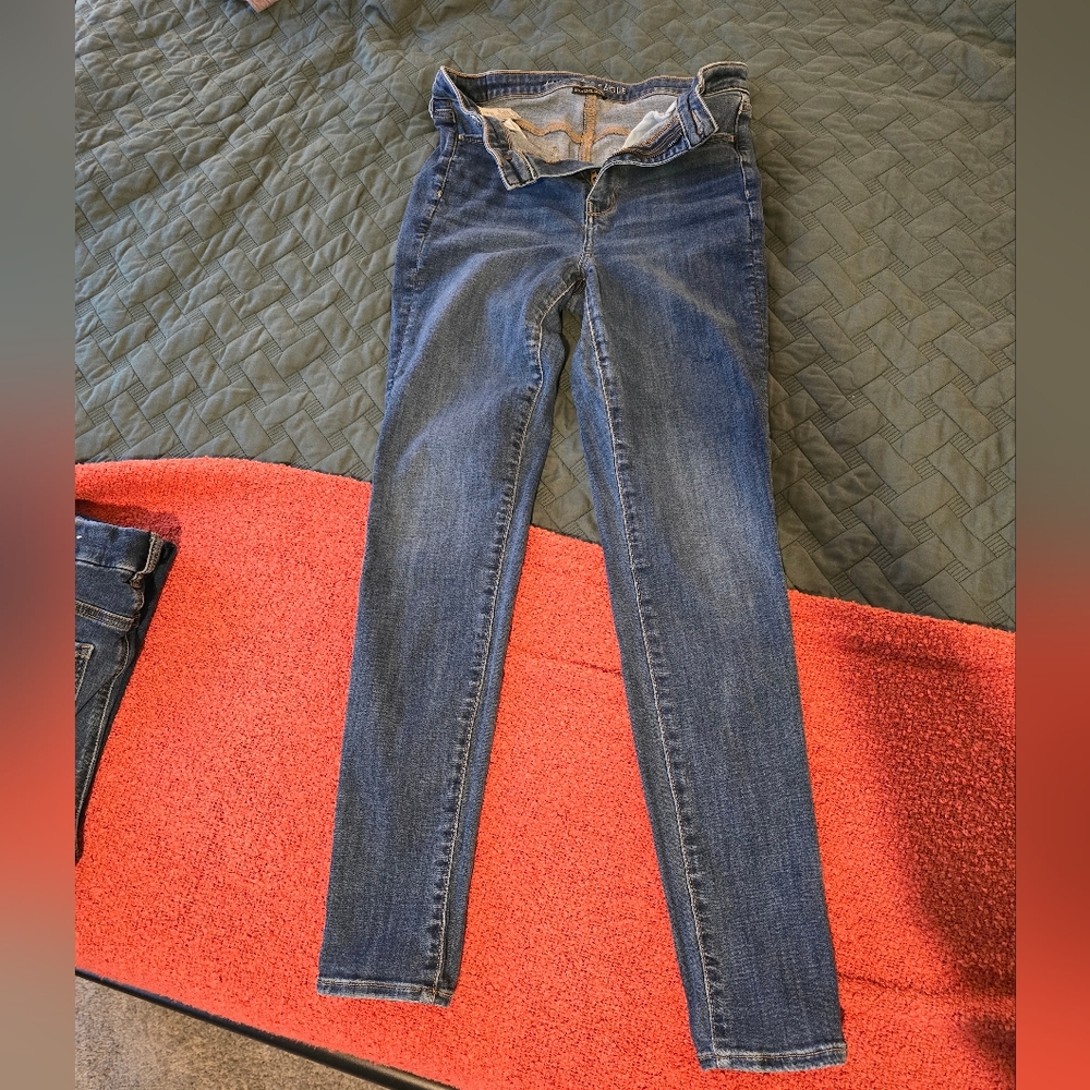 American Eagle jeggings